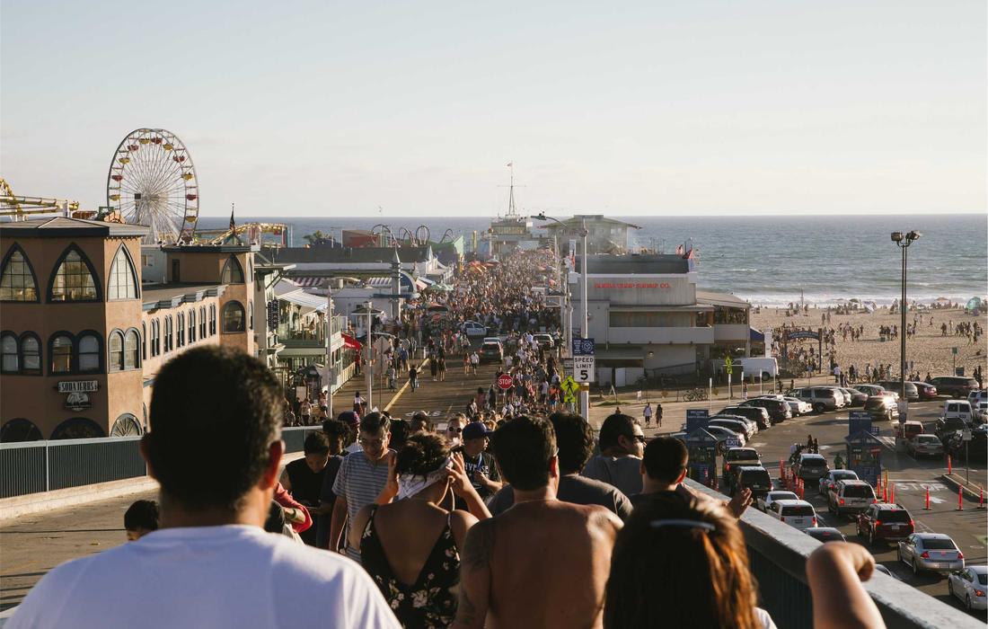 9 Habits That Quietly Make People Trust You 4