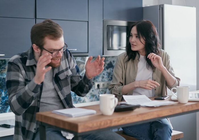 45 Times A Casual Conversation Took A Dark Turn When Someone Admitted Something Truly Disturbing 13