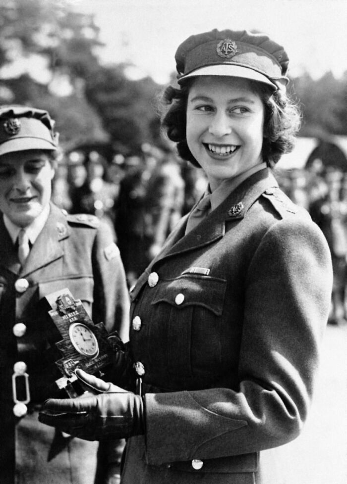84 Weird And Fascinating Historical Photos That Are Hard To Forget Once You See Them 15