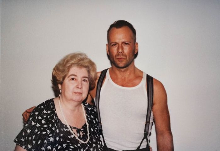 Someone Found A Photo Album With A Woman Next To Hollywood Stars In A Thrift Shop And It’s Like A Time Machine 4