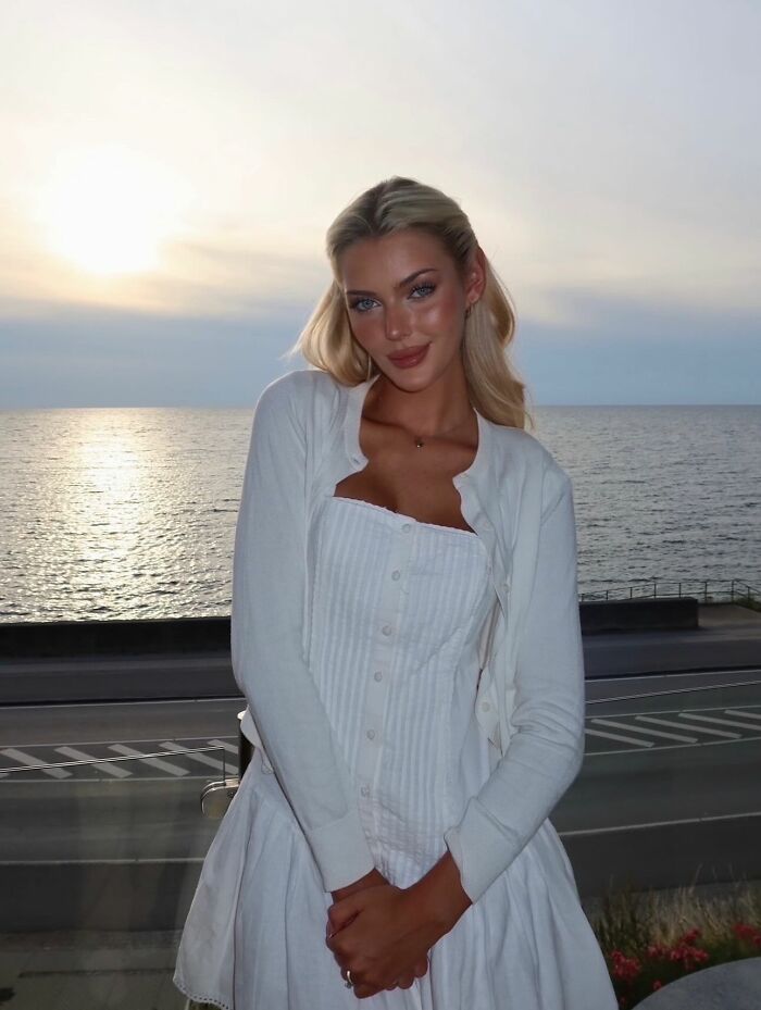 35 Miss Universe Winners Captured In Stunning Photos 4