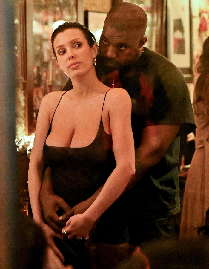 Bianca Censori Wears Obscene Piece Of Jewelry, Has Date With Kanye In Tights With No Underwear 2