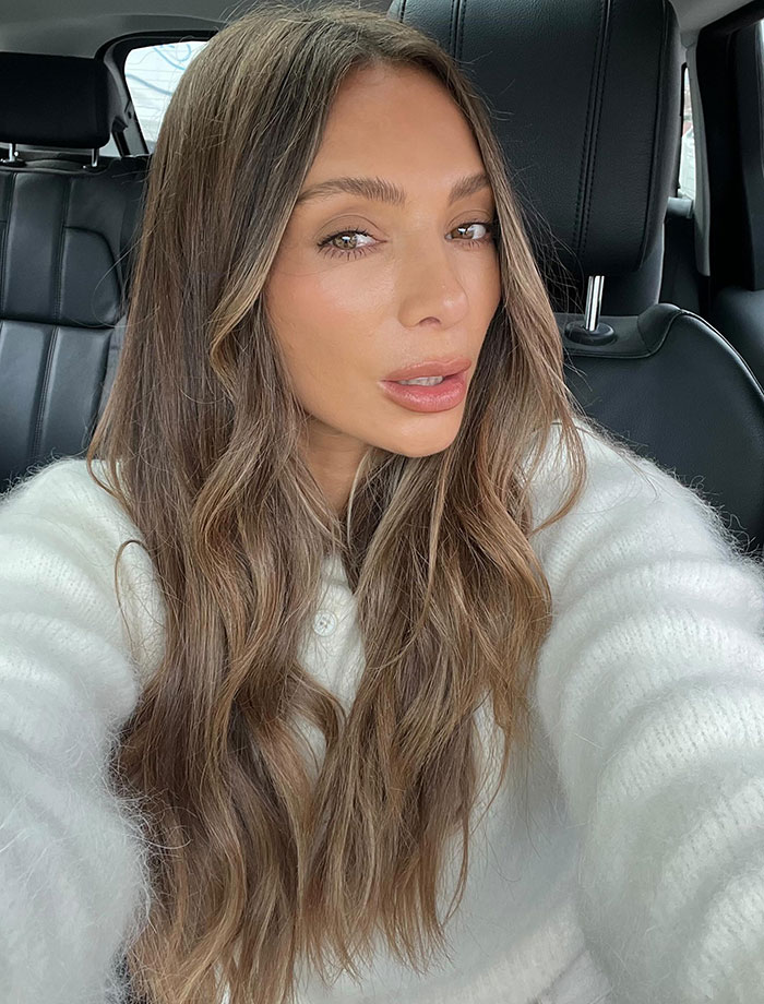 Model Attends Wedding In See-Through Dress That Exposes Underwear, Gets Slammed 1