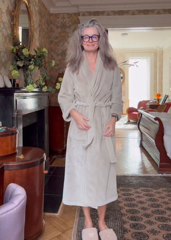 Paulina Porizkova, 60, Embraces Her ‘Perfect Imperfections’ In Unfiltered Underwear Photos 3