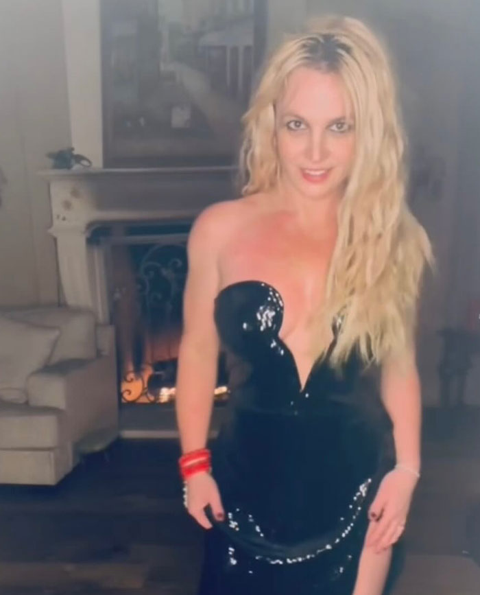 “A Shame”: Britney Spears Suffers Wardrobe Disaster In Sheer Bodysuit While Twerking To Cardi B 7