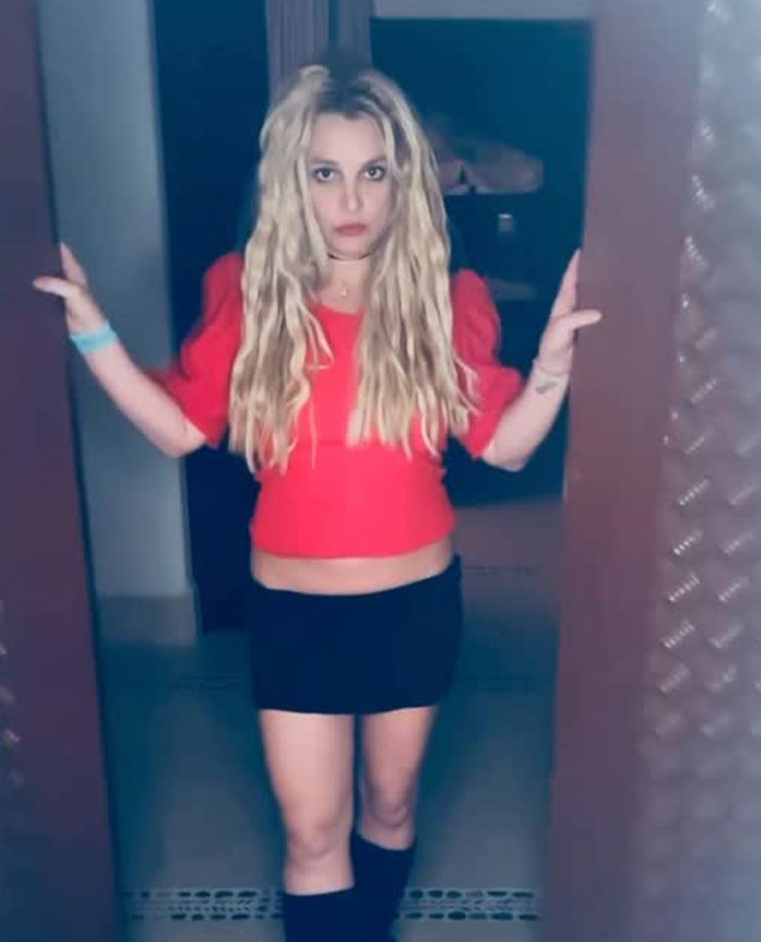 “A Shame”: Britney Spears Suffers Wardrobe Disaster In Sheer Bodysuit While Twerking To Cardi B 9