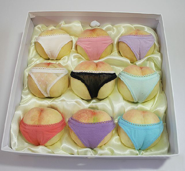 Chinese Peaches Dressed With Lingerie Look Like Sexy Butts 1