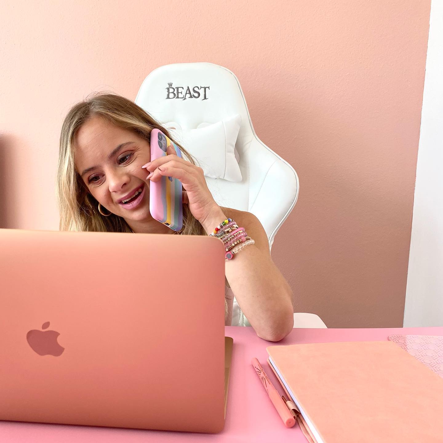 24-Year-Old Model Accomplishes Her Dream Of Becoming Victoria’s Secret’s First Model With Down Syndrome 9