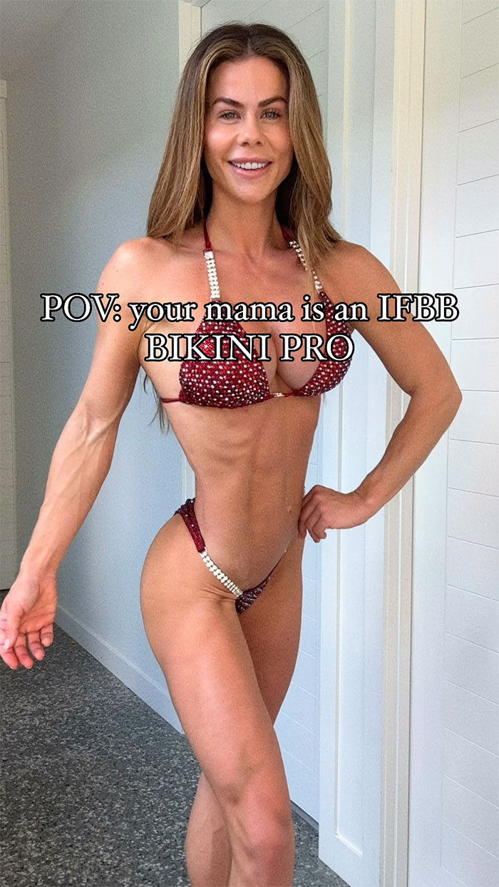 Mom Slammed For Wearing Bikini Around 13-Year-Old Son And Internet Isn’t Having It 1