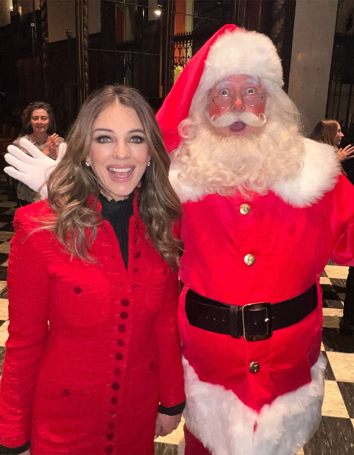 Elizabeth Hurley’s Racy Bikini Photo For Christmas Has Fans Gushing: “Mr Hurley Is A Lucky Man” 1
