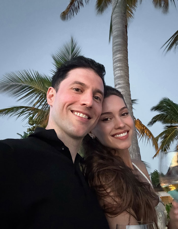 “I Didn’t Have Time”: Husband Recalls “Split Second” Accident That Cost Miss Universe’s Life 3