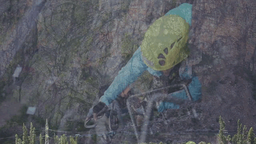 Terrifying See-Through Sleeping Capsules Hang 400 Feet Above Peru’s Sacred Valley 6
