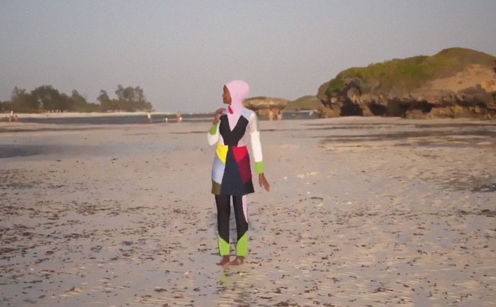Sports Illustrated Makes History By Featuring A Model Wearing A Burkini And Hijab 8