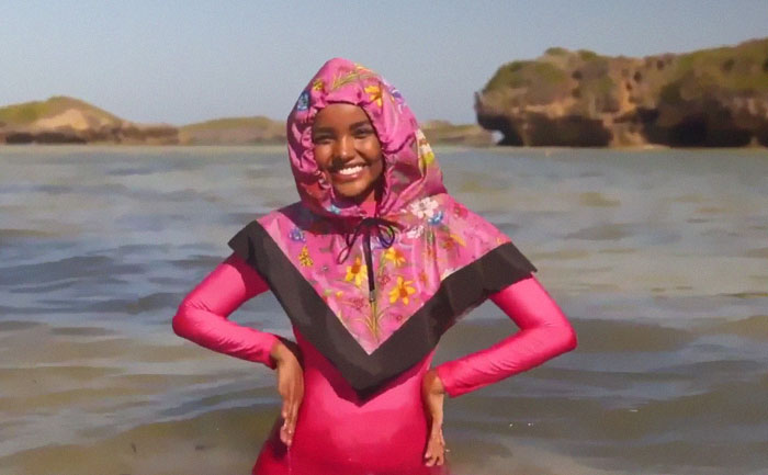 Sports Illustrated Makes History By Featuring A Model Wearing A Burkini And Hijab 9