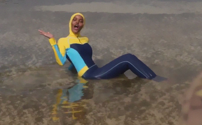 Sports Illustrated Makes History By Featuring A Model Wearing A Burkini And Hijab 10