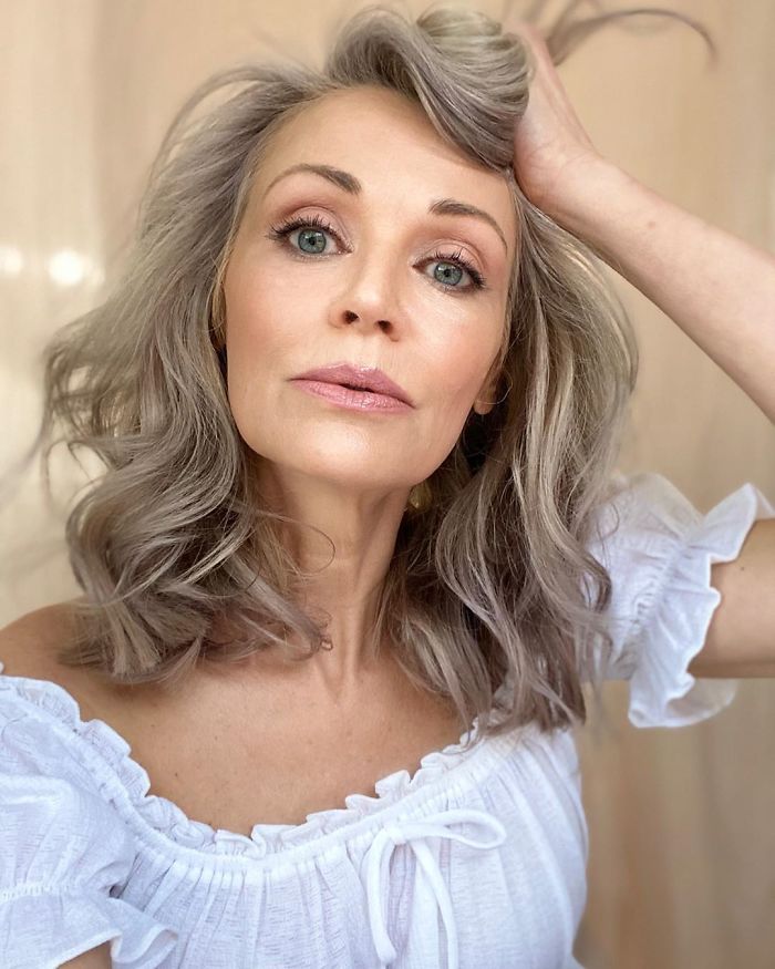This 56-Year-Old Follows A Strict Diet, Exercises 4 Days A Week, And It Obviously Pays Off (21 Pics) 13