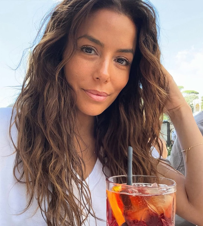 “Aging Backwards”: Eva Longoria Rings In Christmas Season With “Out Of Office” Bikini Photos 2