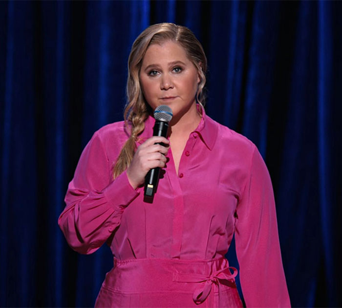 “The Swimsuit Picture Is Obviously Altered”: Fans Notice The Mounjaro Effect In Amy Schumer’s Latest IG Post 2