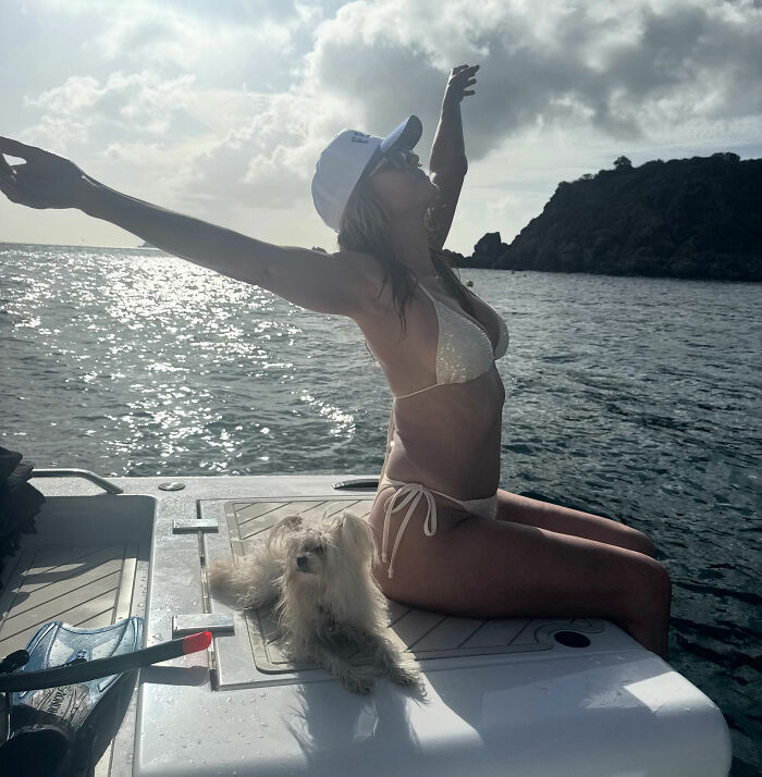 Heidi Klum Sparks Fresh Backlash After Promoting Potato Chips In A Thong Bikini: “Put Some Clothes On” 11