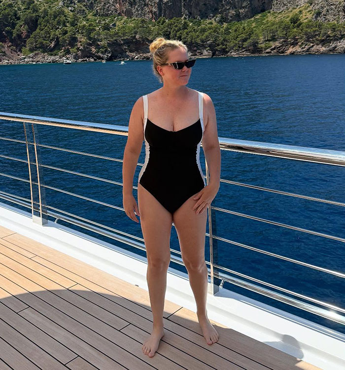 “The Swimsuit Picture Is Obviously Altered”: Fans Notice The Mounjaro Effect In Amy Schumer’s Latest IG Post 3