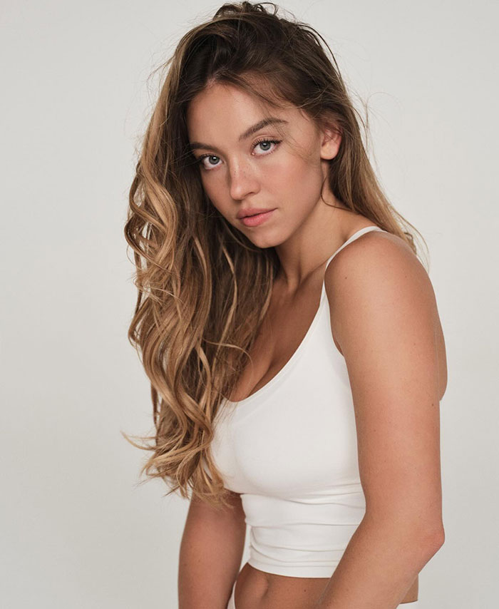 Sydney Sweeney Stuns Fans By Launching Racy Lingerie Line After Illegal Stunt 4