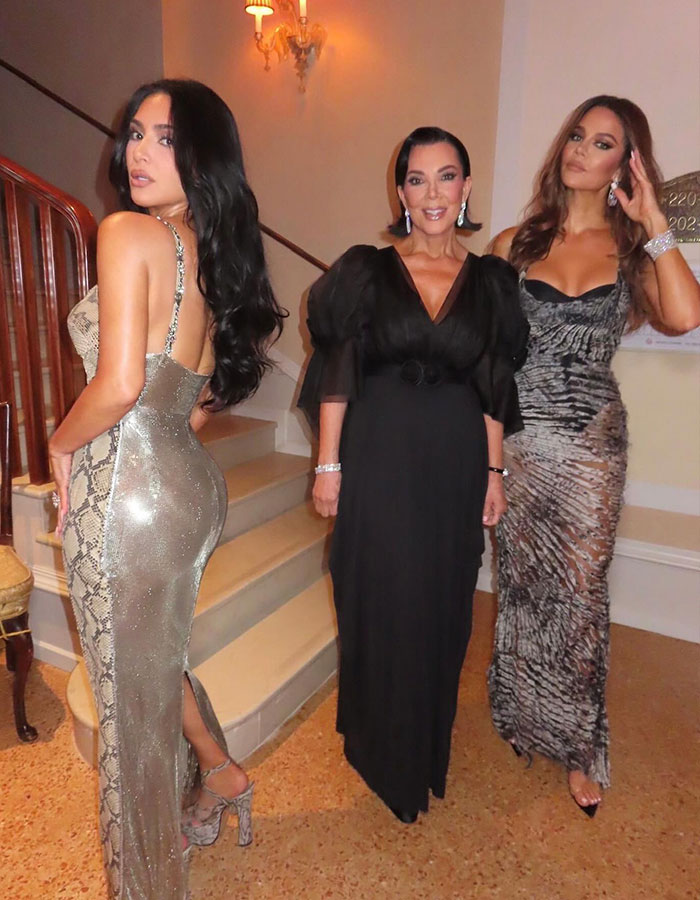 “You Can Almost See The Barcode On Them”: Kim Kardashian Stuns In Lingerie Ahead Of Bezos Pajama Party 6