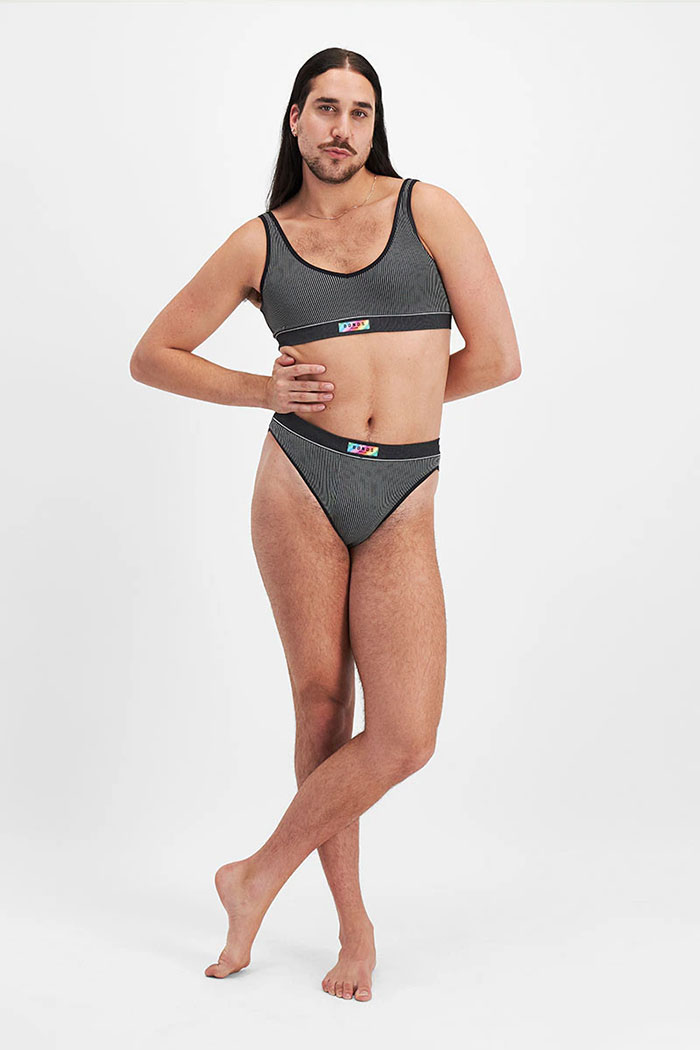 Aussie Brand “Bonds” Features Non-Binary Model In New Bikini Campaign, Is Rocked By Criticism 2