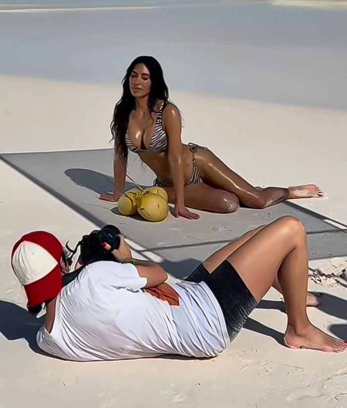 “Tone-Deaf, Egocentric”: Kim Kardashian Dragged Over 60-Foot Blow-Up Doll In Times Square 7