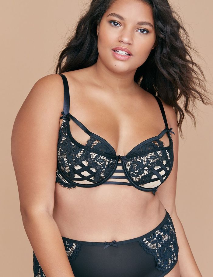 Someone Notices Rihanna’s New Lingerie Is Different For Thin And Plus-Size Women, Posts Side-By Side Comparison 9