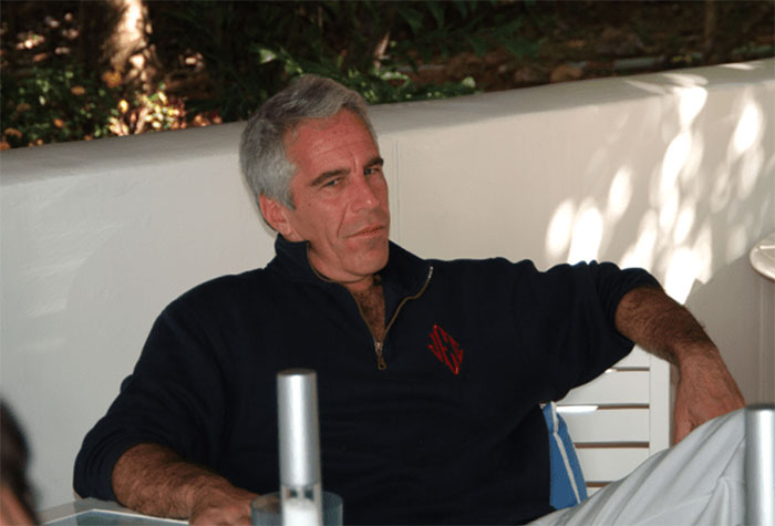 Stephen Hawking’s Family Breaks Silence On His Epstein File Photos With Bikini-Clad Women 2