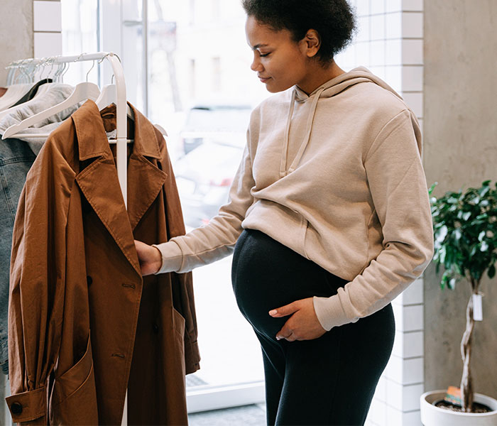 MIL Starts Drama Over Pregnant Woman Wearing A Bikini As It’s Making Her Husband Nauseous 9