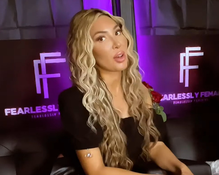 “Somebody Tell Her It’s Backwards”: Farrah Abraham’s Tiny Bikini Photoshoot Sparks Hilarious Reactions 2