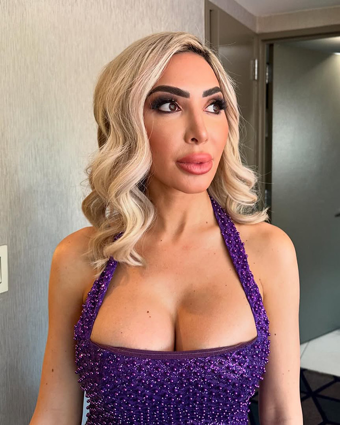 “Somebody Tell Her It’s Backwards”: Farrah Abraham’s Tiny Bikini Photoshoot Sparks Hilarious Reactions 13