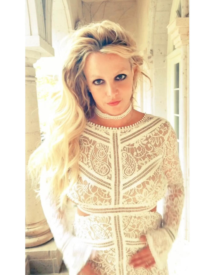 “Praying For Her”: Britney Spears’ Lingerie Photos Sparks Concern Amongst Fans 6